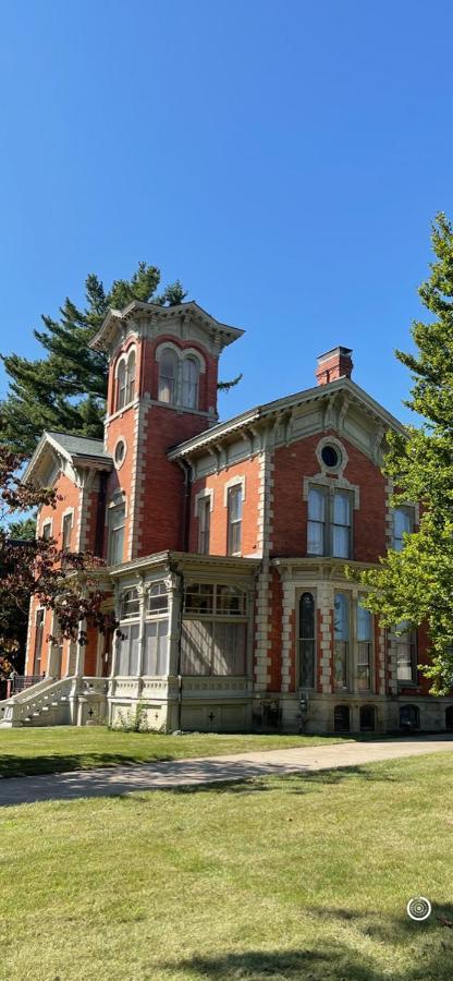 Upjohn Bed & Breakfast Каламазу Екстериор снимка